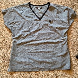 Koi Basics Janet scrub top